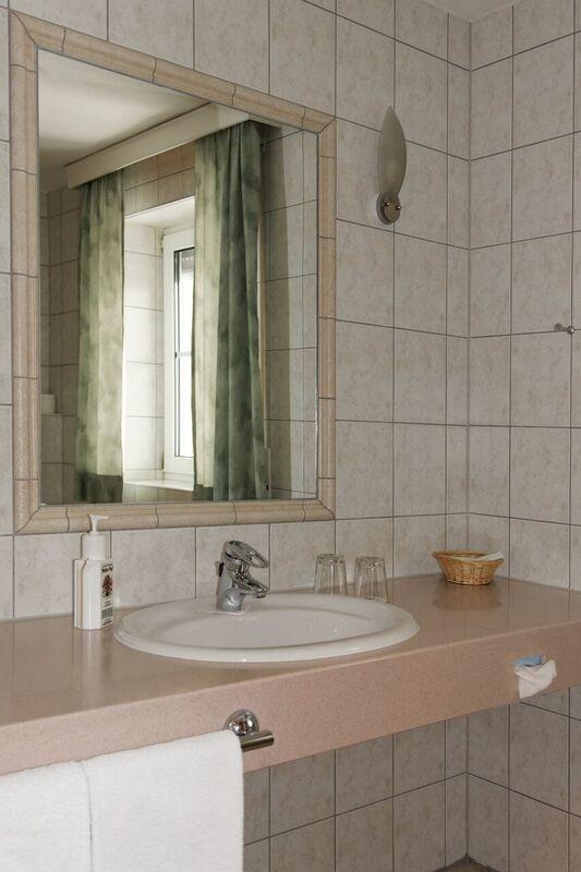 Burg Cafe Hotel Marquartstein Kültér fotó